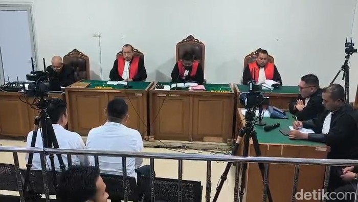 Dua mantan anggota DPRD OKU jalani sidang vonis di Pengadilan Tipikor PN Palembang
