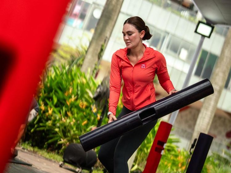 Gaya Sporty Luna Maya dan Maxime HIIT Bareng, Baru Rayakan Ultah Pernikahan