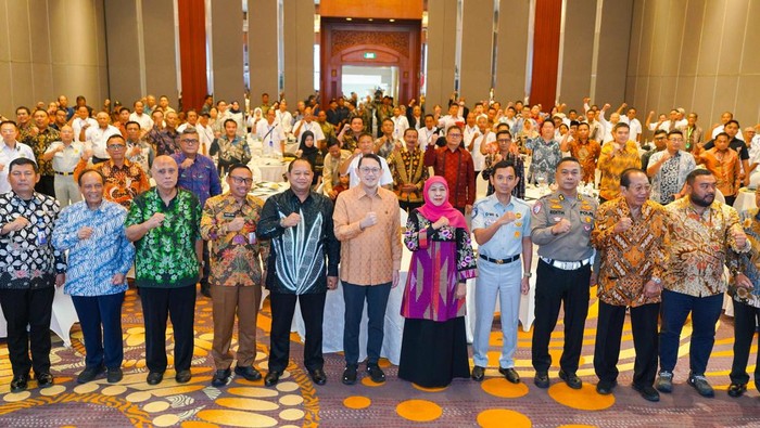 Gubernur Khofifah saat buka Musda DPD Organda Jatim
