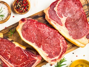 Tips Mengolah Daging Kurban agar Tak Bau Amis & Empuk saat di Masak