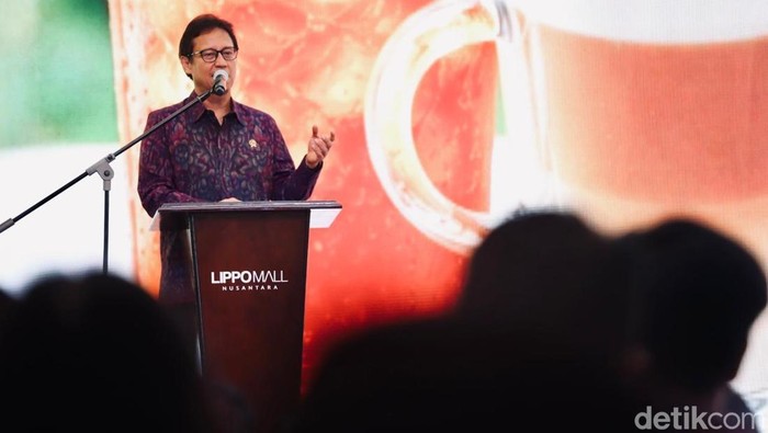Kementerian Kesehatan Republik Indonesia terus mendorong pola konsumsi sehat masyarakat melalui sosialisasi kebijakan pencantuman label nutrisi “Nutri-Level” pada produk minuman di Indonesia. Dalam upaya tersebut, Kemenkes menggandeng sejumlah pihak swasta untuk memperluas edukasi kepada masyarakat.