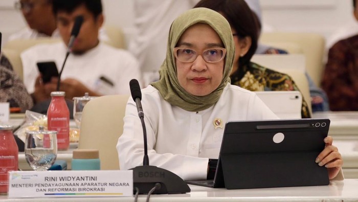 MenPAN-RB, Rini Widyantini