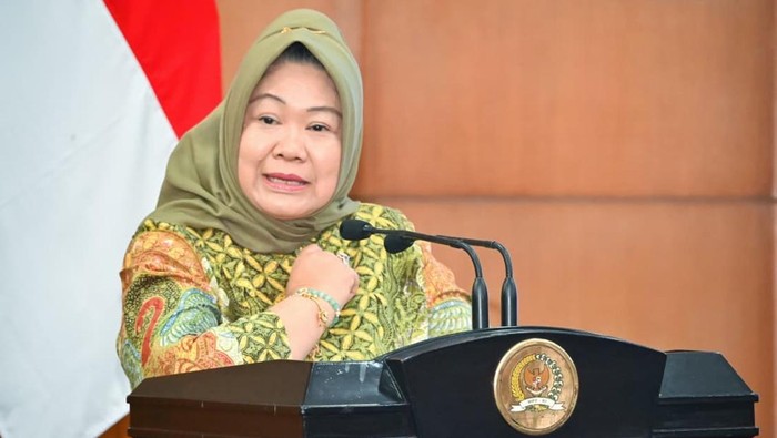 Plt Sesjen MPR Siti Fauziah