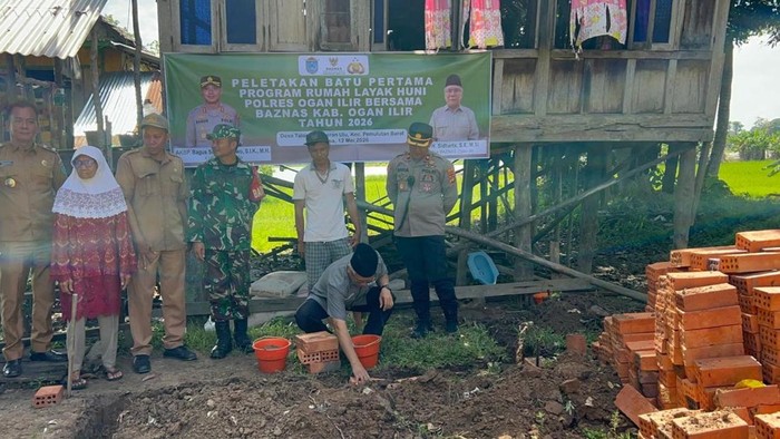 Polda Sumsel Bedah Rumah