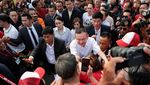 Potret Eks PM Thailand Thaksin Shinawatra Hirup Udara Bebas