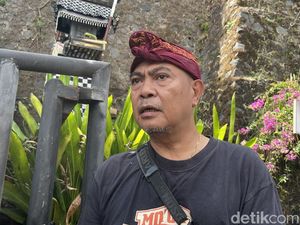 Anak Kenang Perjuangan Men Djenggo Jualan Nasi Jinggo di Pelabuhan Sejak 1970