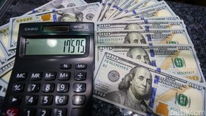 Rupiah Tersungkur! Dolar AS Tembus Rp 17.500 untuk Pertama Kali