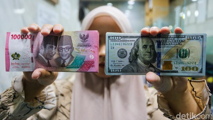 Apa yang Terjadi Jika Rupiah Terus Melemah? Ini Kata Pakar