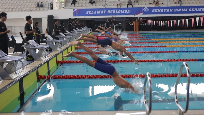 Senayan Swim Series 2026 akan hadir sebagai ajang kompetisi olahraga air. Kejuaraan ini dirancang untuk menghadirkan pengalaman bertanding yang profesional, aman, dan menarik bagi para peserta dari berbagai kategori usia dan tingkat kemampuan.