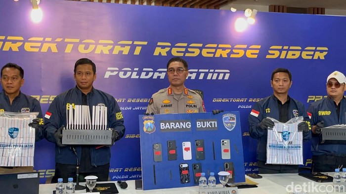 Sindikat SIM Card Ilegal Dibongkar Polda Jatim