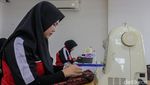 Ujian Sertifikasi Menjahit di Jatinegara Bekali Warga Siap Masuk Dunia Kerja
