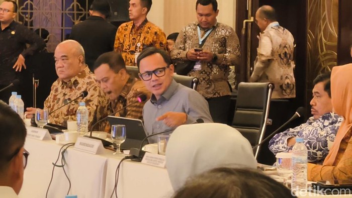 Wamendagri, Bima Arya, dalam Rapat Kerja Gubernur Forum Kerjasama Daerah di Hotel Tentrem, Kecamatan Semarang Tengah, Kota Semarang, Selasa (12/5/2026).