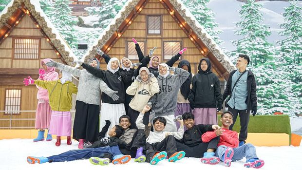 Acara CSR Trans Luxury Hotel Surabaya A Moment of Gratitude