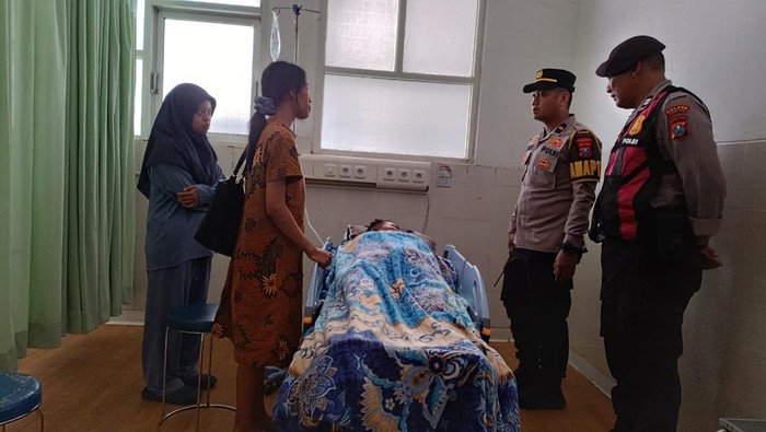 Eko Susanto pedagang tempe di Ngadirojo, Pacitan jadi korban penyiraman air keras orang tak dikenal