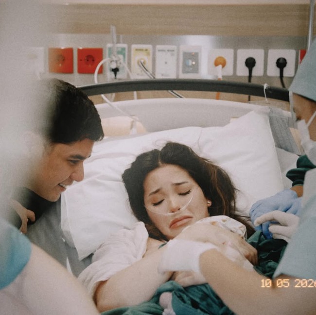 Momen Haru Perjuangan Alyssa Daguise Melahirkan Normal di Hari Ibu