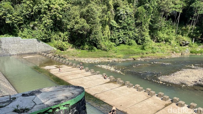 Bendungan Matras Pangandaran