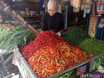 Harga Cabai Merah di Medan Turun Jadi Rp 32 Ribu/Kg, Pedagang Ikut Senang