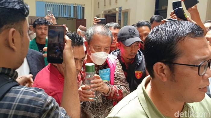 Eks Gubernur Lampung Arinal saat akan menjadi saksi.