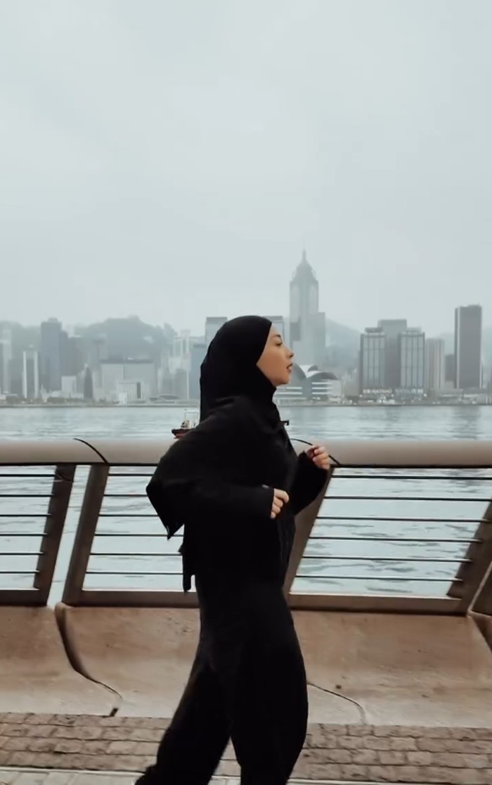 Gaya hijab Nikita Willy.