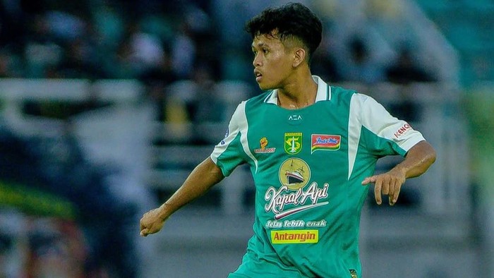 Gelandang muda Persebaya, Ichsas Baihaqi