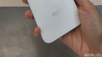 Dari sisi performa, perangkat ini ditenagai MediaTek Helio G81 Ultra dengan GPU Mali-G52 MC2 yang dipadukan RAM 6 GB serta penyimpanan hingga 256 GB. Foto: Rizqy Nur Amalia