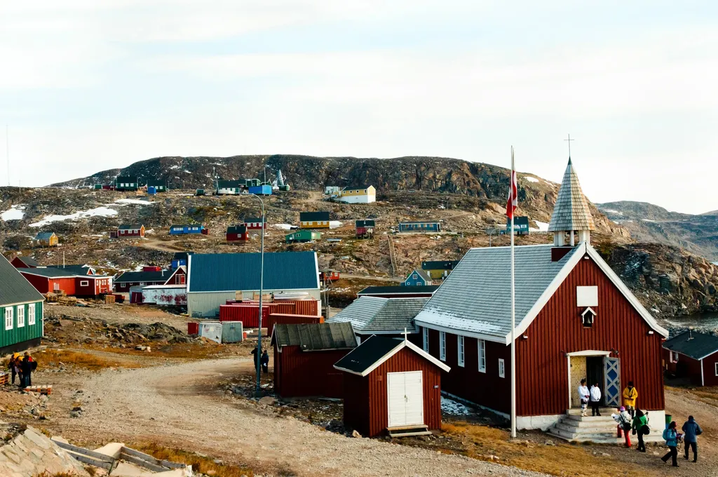 Ittoqqortoormiit, Greenland. (secretatlas.com)