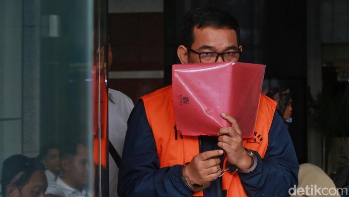Tersangka kasus dugaan suap importasi, Orlando Hamonangan kembali menjalani pemeriksaan lanjutan di Gedung Merah Putih Komisi Pemberantasan Korupsi, Jakarta, Rabu (13/5/2026).