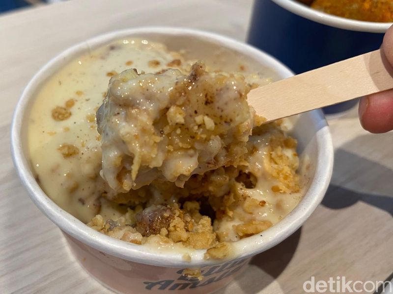 Little Amsterdam di PIM 5 yang tawarkan menu khas Belanda