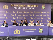 Polisi Bongkar Penyelundupan Peti Isi 760 Botol Merkuri Ilegal di Jakut