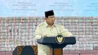Prabowo Dapat Bisikan Bulan Depan Ada Gunungan Duit Lagi Rp 49 T