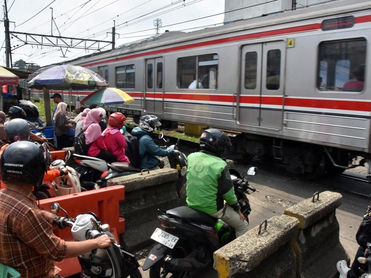 Perlintasan KRL Pasar Anyar Bogor Bersiap Ditutup