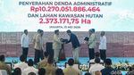 Prabowo Saksikan Penyerahan Rp10,2 Triliun Hasil Penertiban Kawasan Hutan