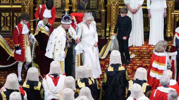 Raja Charles III dan Ratu Camilla Hadiri Pembukaan Parlemen Inggris