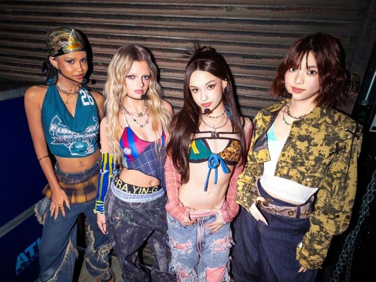 Potret Saint Satine, Girlband Baru HYBE x Geffen Penerus KATSEYE