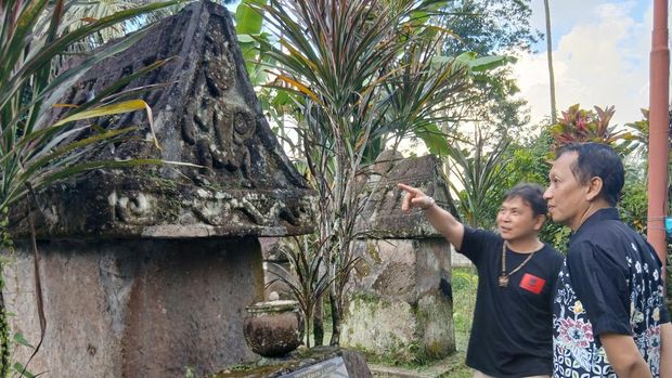 Situs Waruga di Sulawesi Utara Situs Waruga di Sulawesi Utara