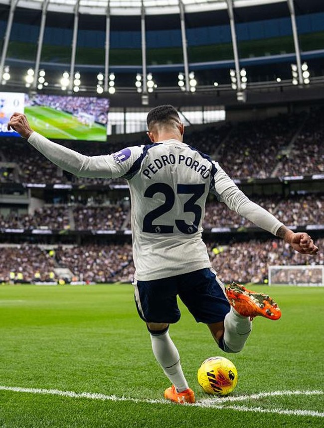 Mencari Raja Corner Liga Inggris: Arsenal Vs Tottenham