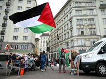Warga Wina Protes Israel Ikut Festival Musik Eropa