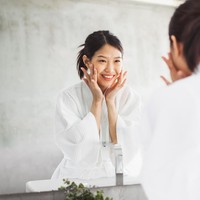 2 Kebiasaan Sehari-hari yang Merusak Skin Barrier, Masih Sering Dilakukan