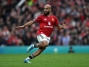Mbeumo Kirim Peringatan ke Rival: MU Selalu Bidik Target Besar!