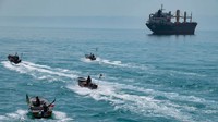 Armada 'Nyamuk' Iran Menantang Angkatan Laut AS di Selat Hormuz