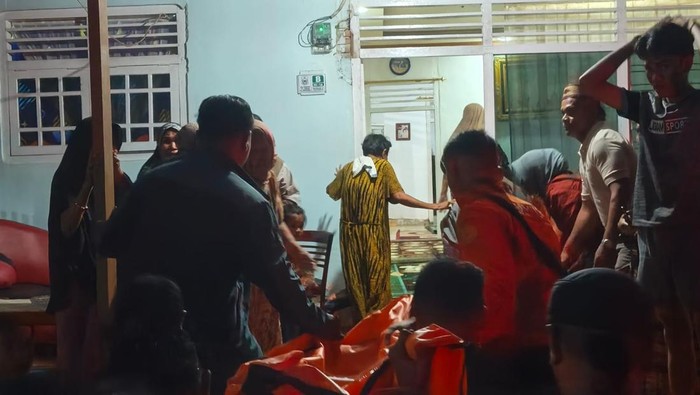 Maisir Rawani Bahu (49) tewas tersambar petir saat memancing di Waduk Buladu, Gorontalo.