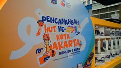 Jakarta Menuju 5 Abad, Warga Ramaikan Plaza Festival, Rasuna Said