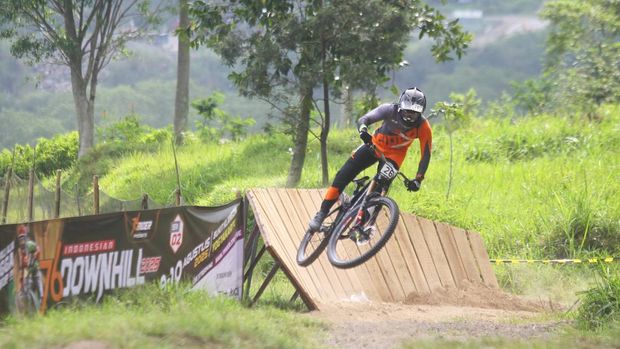 Indonesian Downhill