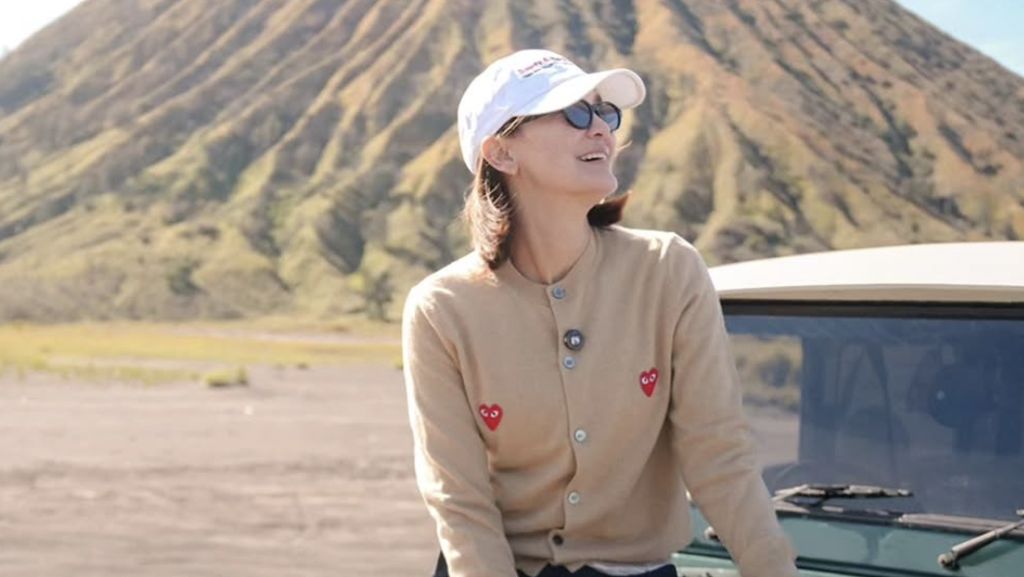Luna Maya Chill Aja Disebut Pernah Datangi Gunung Kawi