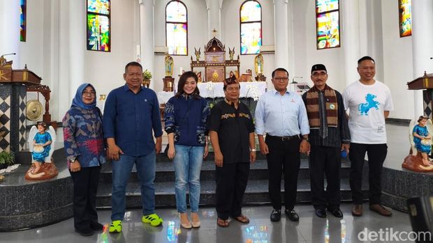 Partai Demokrat gelar bakti sosial peringati Kenaikan Yesus Kristus di Bekasi