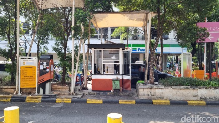 Segel parkir di Blok M Square telah dibuka, operasional kembali normal