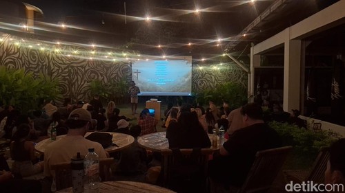 Suasana nobar film dokumenter Pesta Babi di Zando Fight Camp, Ungasan, Kuta Selatan, Badung, Bali, Kamis (14/5/2026). (Foto: Fabiola Dianira/detikBali)