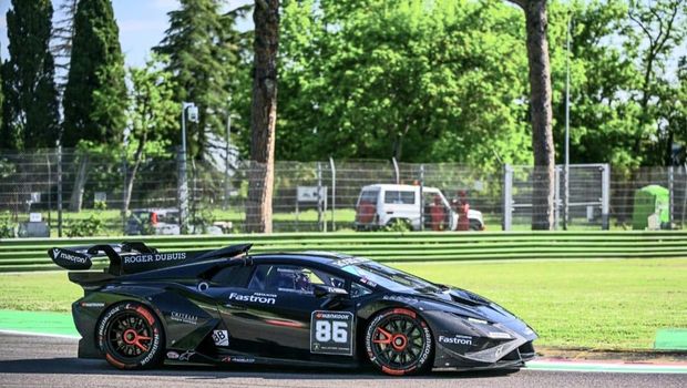 Umar Abdullah finis kedua di putaran kedua Lamborghini Super Trofeo 2026, Minggu (10/5).