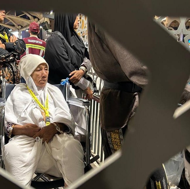 Permudah Akses Bus Shalawat, Terminal Ajyad Punya Jalur Khusus untuk Lansia