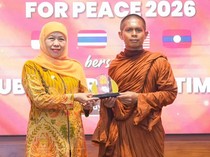 Peringatan Waisak, Gubernur Khofifah Bawa Pesan Perdamaian Dunia